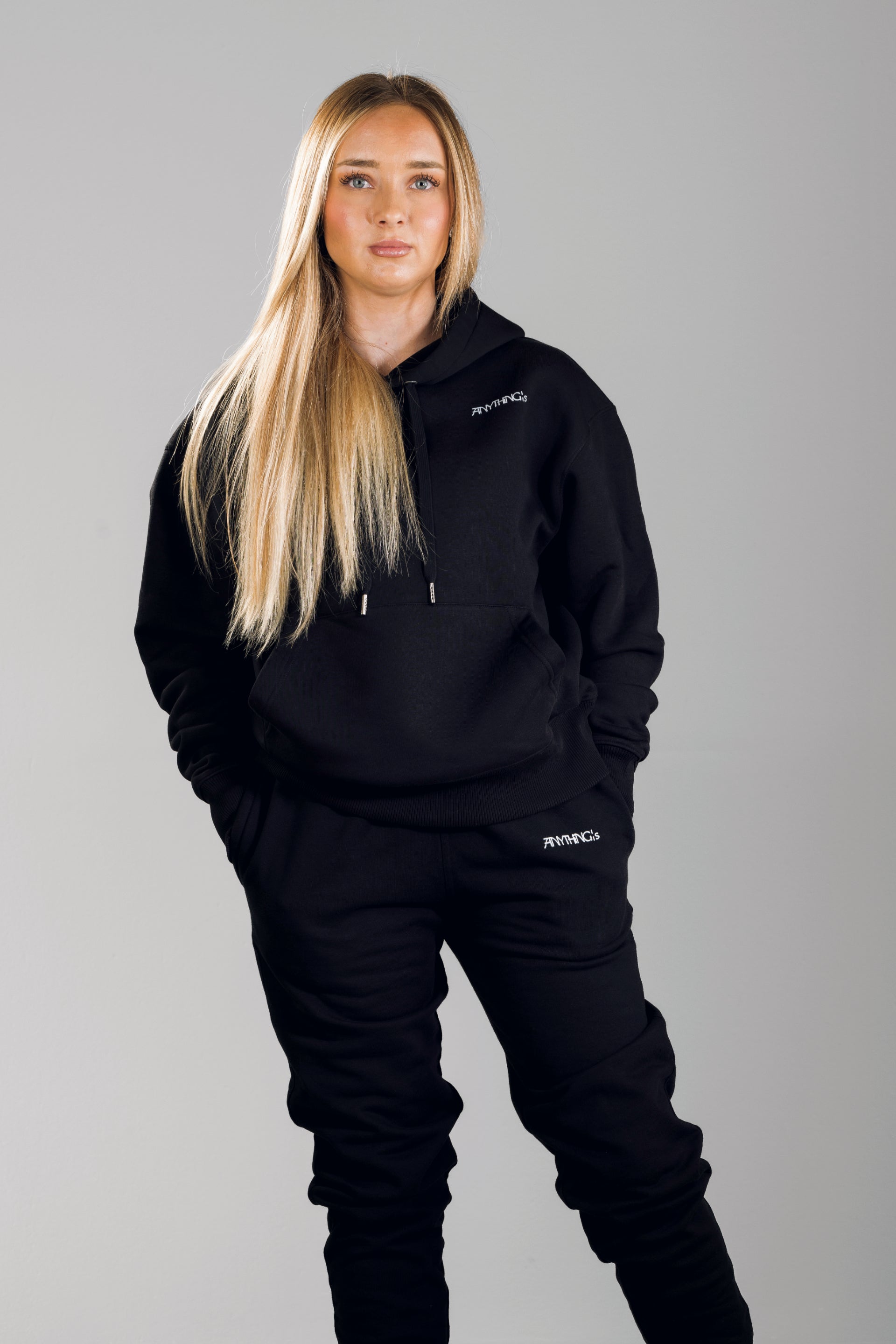 '24 ClASSiC Hoodie - Black