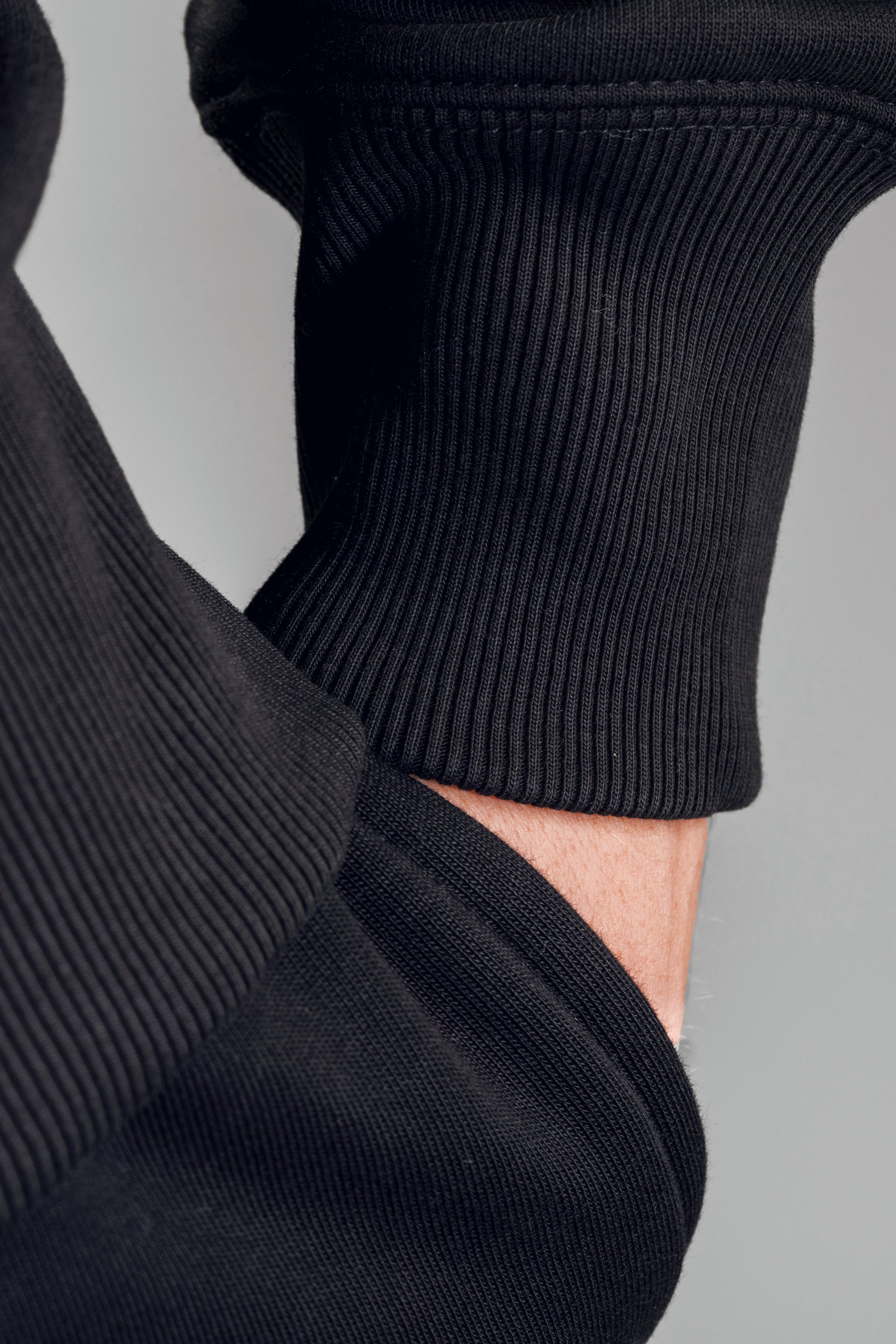 '24 ClASSiC Hoodie - Black