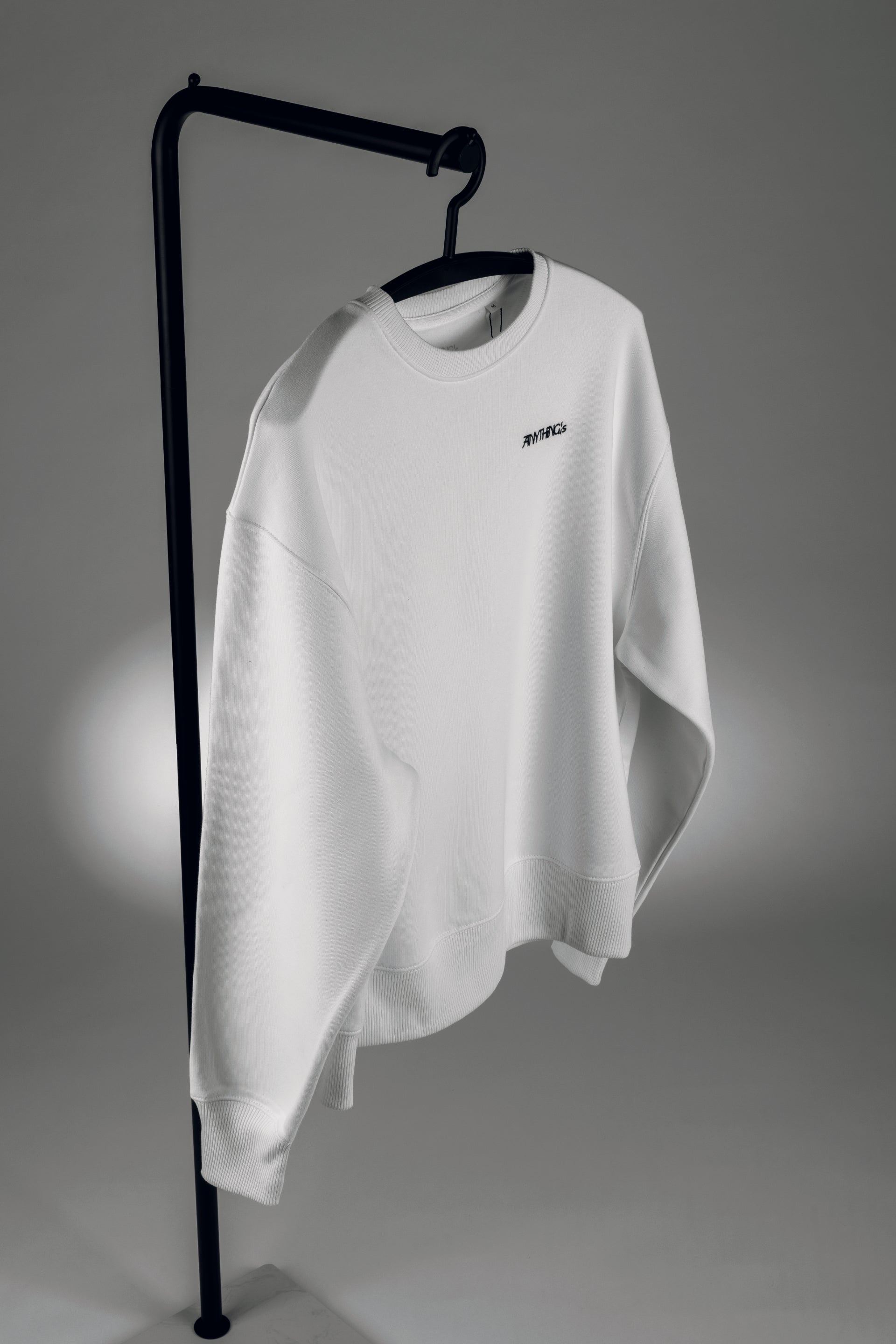 '24 ClASSiC Sweater - White