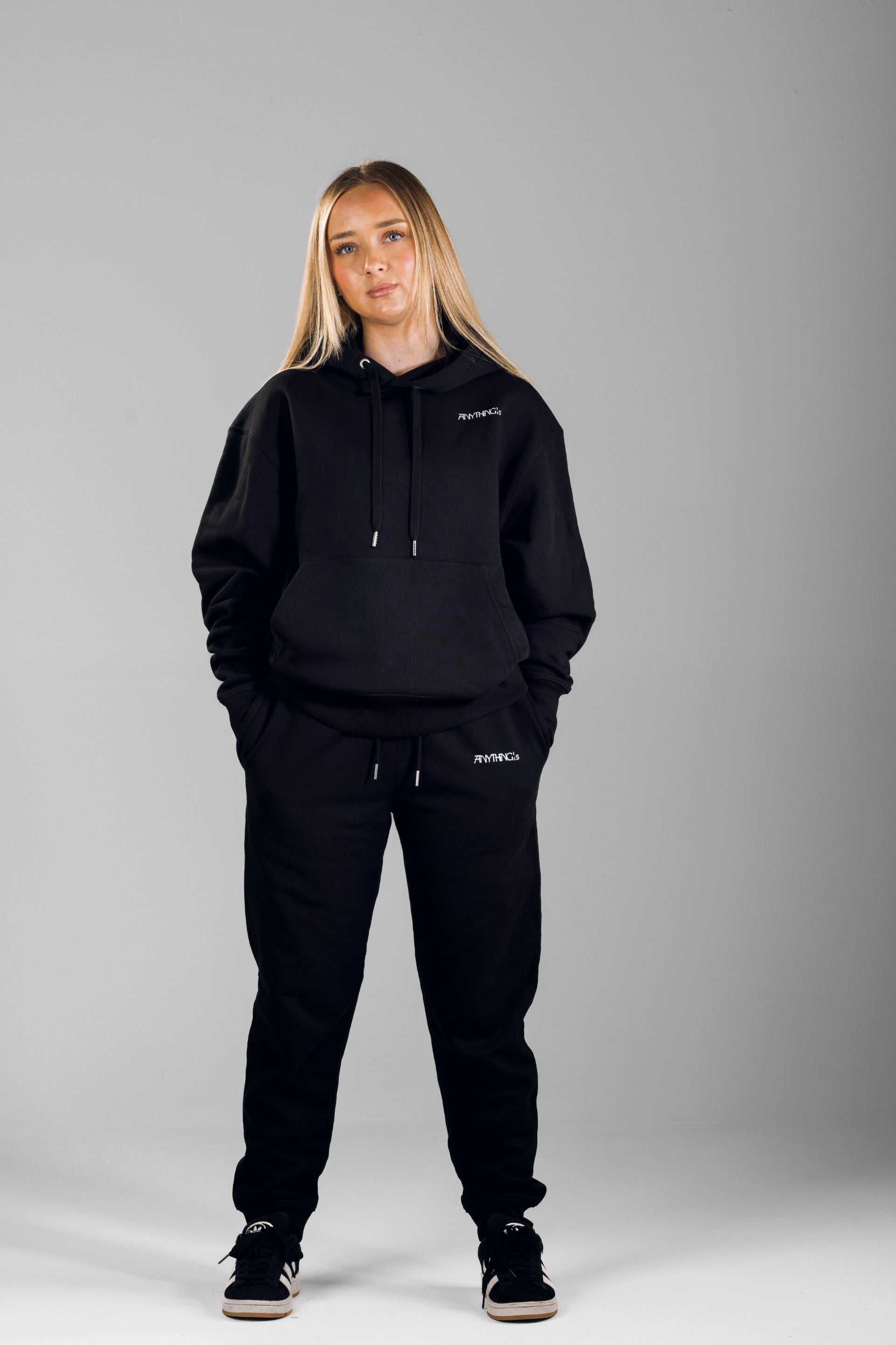 '24 ClASSiC Sweatpants - Black