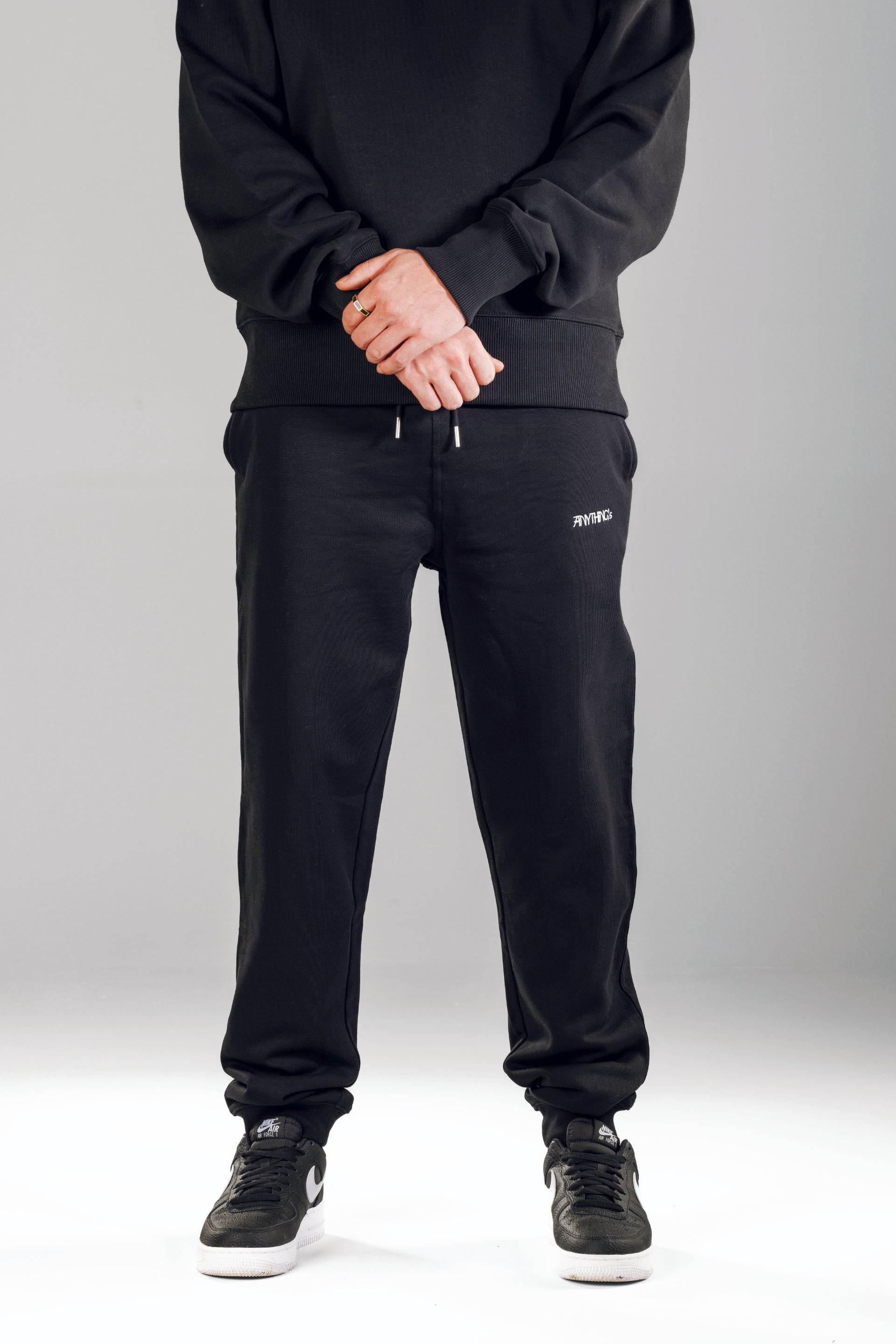 '24 ClASSiC Sweatpants - Black